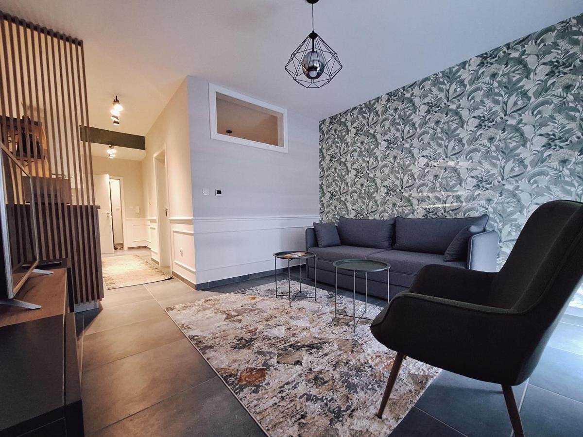 Azimut Apartman Μπιέλινα Εξωτερικό φωτογραφία