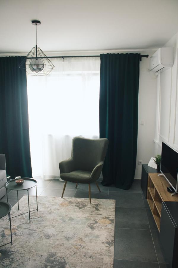 Azimut Apartman Μπιέλινα Εξωτερικό φωτογραφία