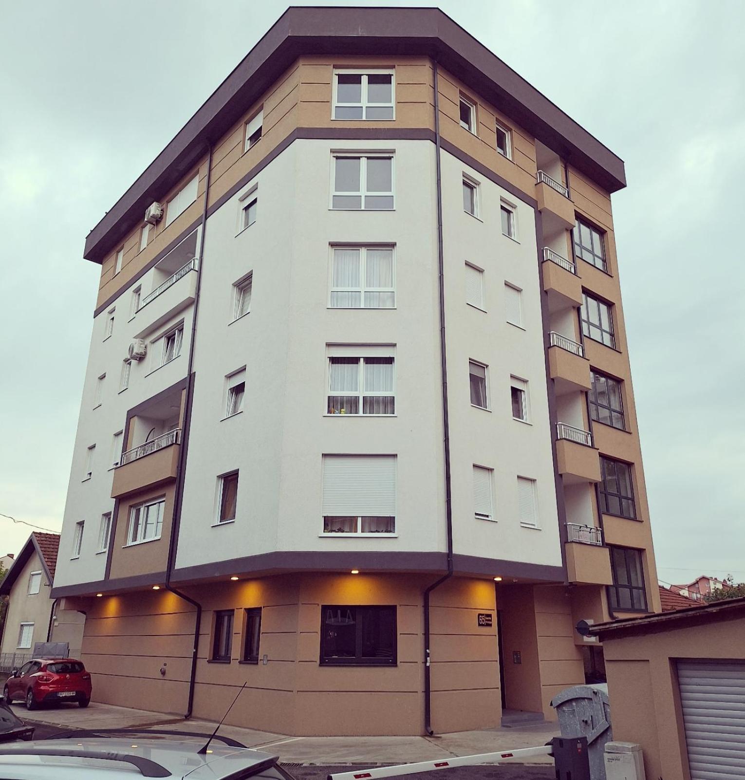 Azimut Apartman Μπιέλινα Εξωτερικό φωτογραφία